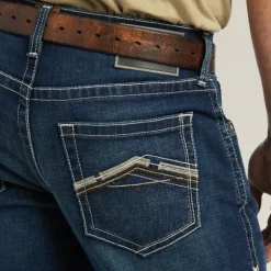 Ariat M5 Straight Stretch Remming Stackable Straight Leg Jean