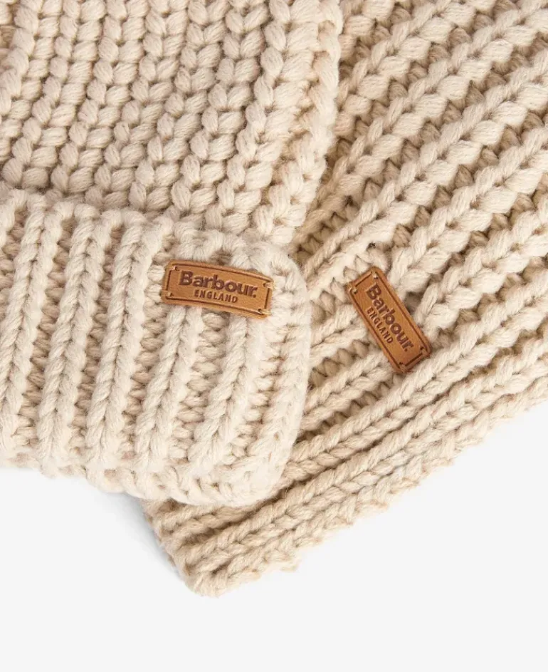 Barbour Saltburn Beanie & Scarf Gift Set