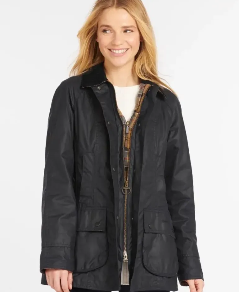 Barbour Women's Beadnell Wax Jacket