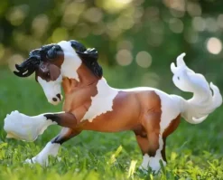 Breyer Gypsy Vanner