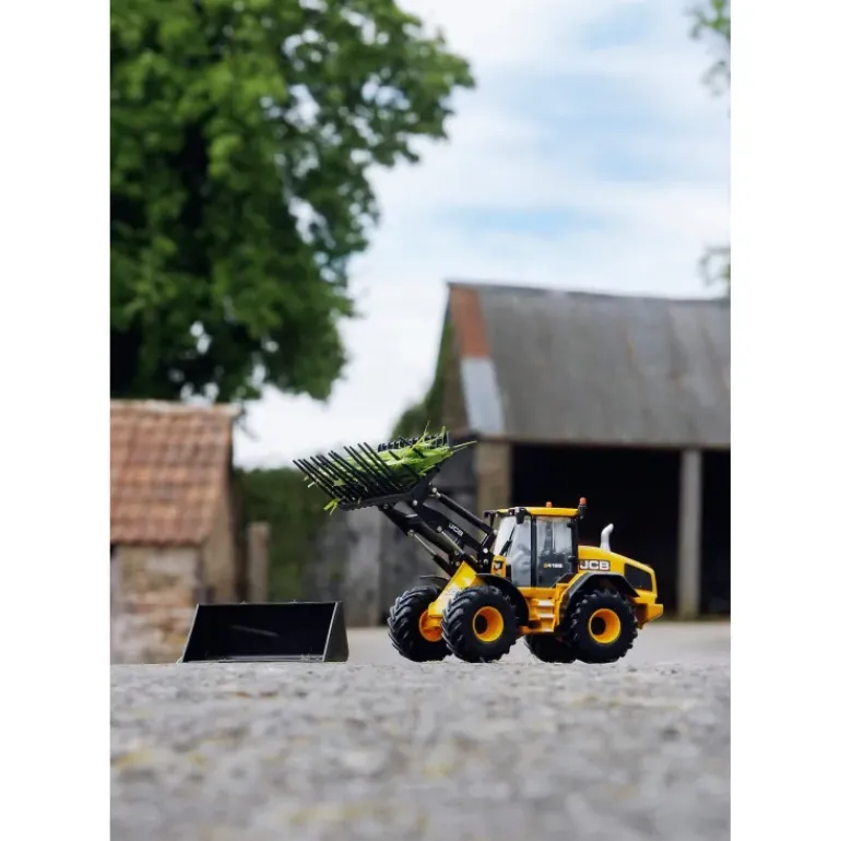 Britains JCB 419S Wheeled Loading shovel