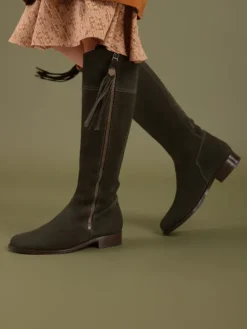 Fairfax & Favor Suede Regina Regular Fit AW24