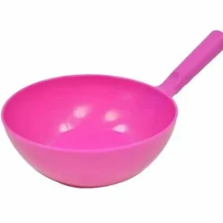 Harold Moore Plastic Round Feed Scoop