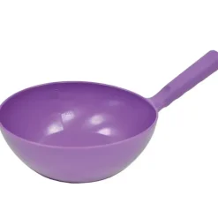 Harold Moore Plastic Round Feed Scoop