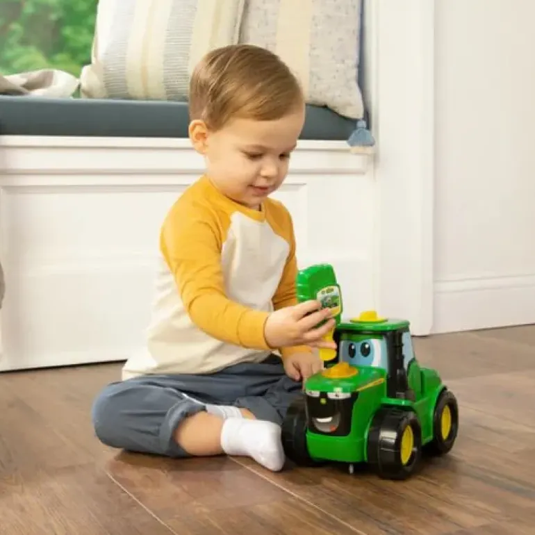 John Deere Farmin' Friends Hauling Set Farm Toy