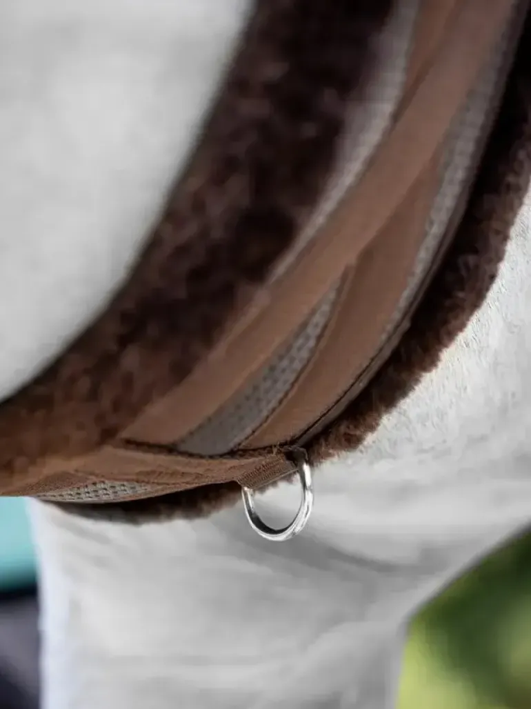 LeMieux Fleece Lined Anatomic Girth
