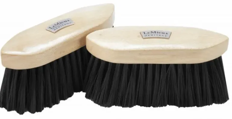 Lemieux Heritage Flick Brush